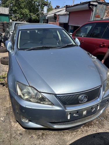 Lexus 250 front - se-l, bumper